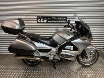 Honda ST1300 Pan European ABS + 1 jaar Garantie + Onderhoud! beschikbaar voor biedingen