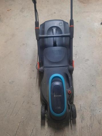 Grasmachine, Enlèvement