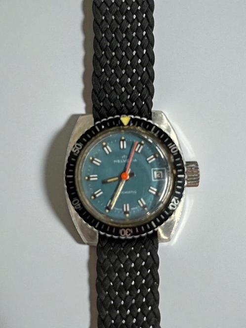 vintage dames duik horloge Helvetia, Handtassen en Accessoires, Horloges | Dames, Ophalen of Verzenden