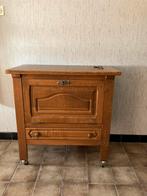 Tv kast 85 x 43 x 87, Huis en Inrichting, Slaapkamer | Nachtkastjes, Ophalen, Zo goed als nieuw