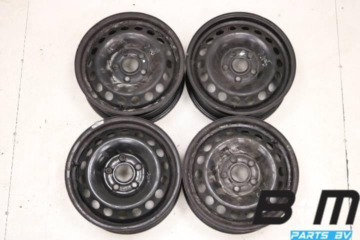 Originele 15 inch stalen velgen VW Golf 5 1K0601027T, Auto-onderdelen, Banden en Velgen, Velg(en), Gebruikt