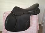 Ikonic Evolution zwart springzadel 18", Dieren en Toebehoren, Verzenden, 1325 Corroy-Le-grand, Rue du manypré 2, Info@ikonicsaddlery.com