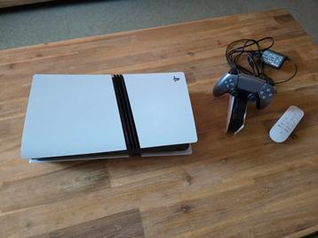 PS5 PRO plus lecteur 7 jeux 2 manettes lire la description, Enlèvement, Comme neuf