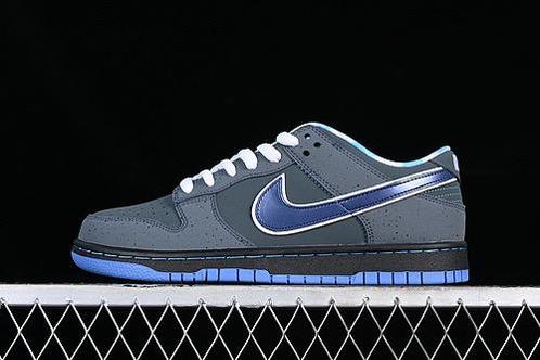 Nike SB Dunk “ Lobster blue “ low, Kleding | Heren, Schoenen, Nieuw, Ophalen of Verzenden