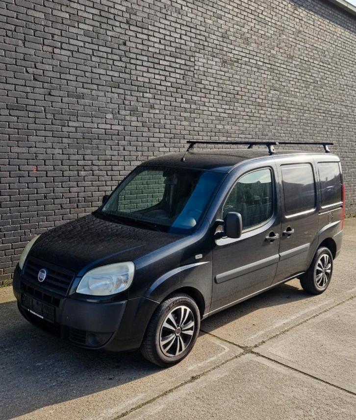 FIAT DOBLO, Autos, Camionnettes & Utilitaires, Entreprise, Achat, Air conditionné, Fiat, Diesel, Euro 4, Boîte manuelle, Enlèvement