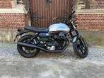 Moto Guzzi V7  bj 2022 met 6000 km 1 JAAR garantie, Entreprise