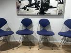 4 Eames Wire Chair — Vitra — paarse katoenen zitting, Huis en Inrichting, Ophalen, Gebruikt, Overige kleuren, Metaal