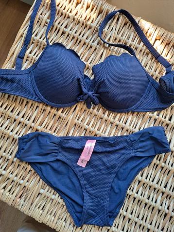 Blauwe bikini Hunkemöller maat s beschikbaar voor biedingen