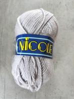 Garenbal Nicole (11 grijze ballen)., Ophalen of Verzenden