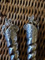 Zilver bestek joris en de draak, Ophalen