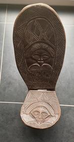 Chaise africaine enfant….. années 50, Enlèvement