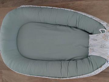 Babynest - Mamaloes beschikbaar voor biedingen