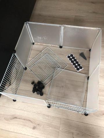 Omheining voor kleine dieren beschikbaar voor biedingen