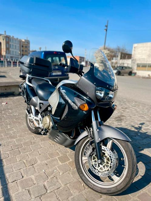 Honda Varadero 1000XL, Motoren, Motoren | Honda, Particulier, Scooter, meer dan 35 kW, 2 cilinders, Ophalen
