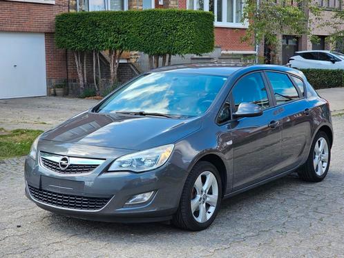 OPEL ASTRA 1.4 BENZINE EURO 5 AIRCO SPORT, Auto's, Opel, Bedrijf, Te koop, Astra, ABS, Airbags, Airconditioning, Alarm, Boordcomputer
