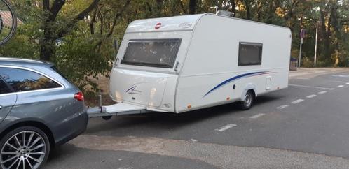 Burstner averso 500TK "7 couchage", Caravans en Kamperen, Caravans, Particulier, meer dan 6, 1250 - 1500 kg, Bürstner, Dwarsbed
