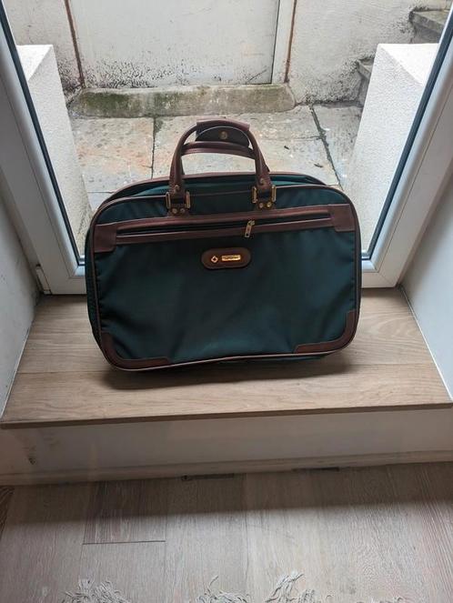 Valise Samsonite verte, Bijoux, Sacs & Beauté, Valises