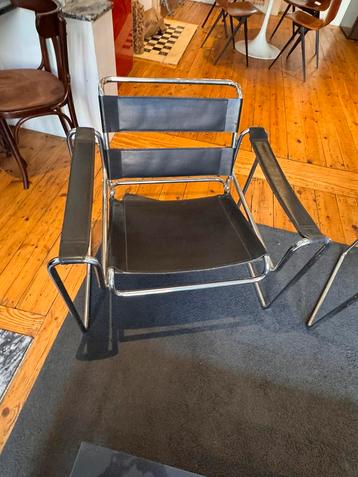 Marcel Breuer wassily, Enlèvement