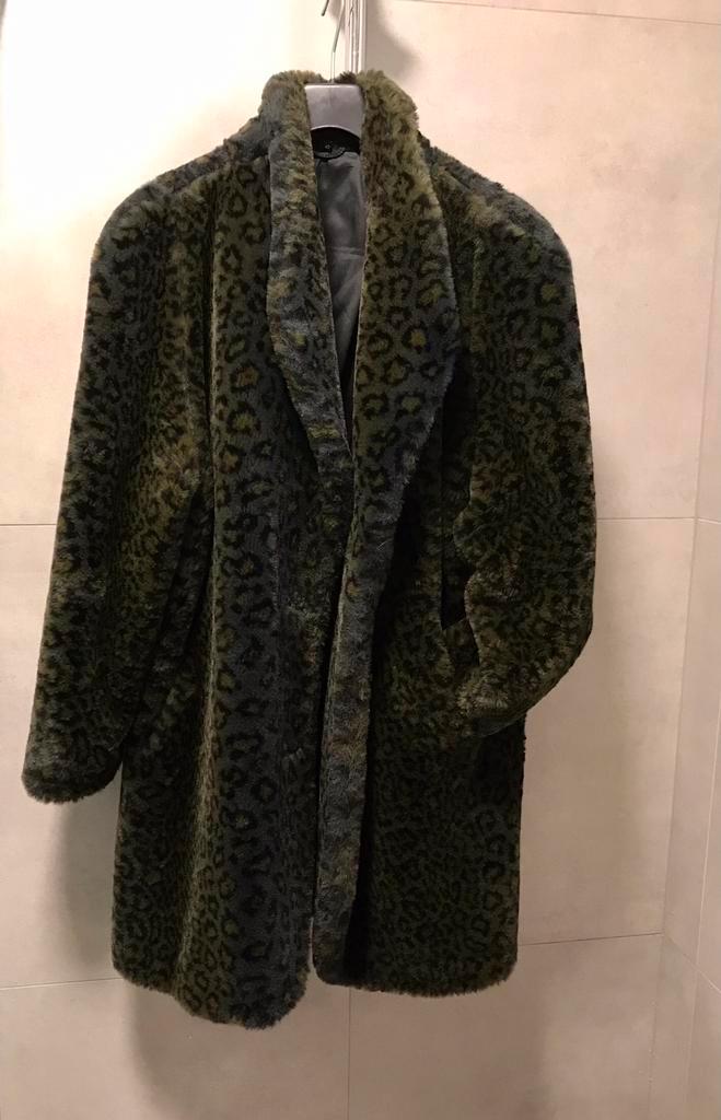 Warme teddy jas met speciale tijgerprint. Maat 42 / 44, Kleding | Dames, Jassen | Winter, Zo goed als nieuw, Maat 42/44 (L), Blauw