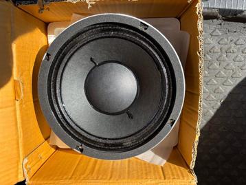woofer beschikbaar voor biedingen