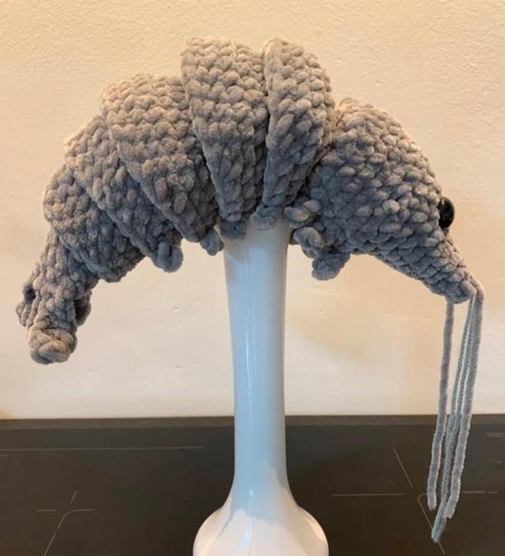 Handgemaakte gehaakte garnaal knuffel / Crochet shrimp, Kinderen en Baby's, Speelgoed | Knuffels en Pluche, Nieuw, Overige typen