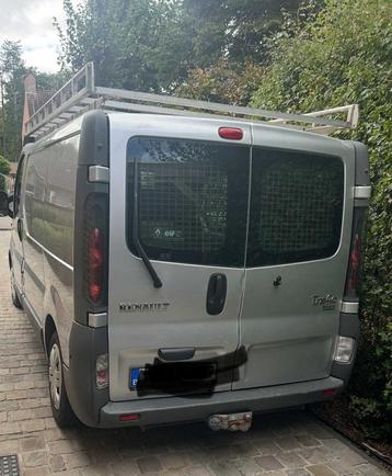 Auto dakren dakrail beschikbaar voor biedingen