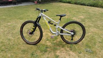 canyon torque 6 al  2023 beschikbaar voor biedingen