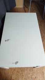A donner. Table Ikea., Huis en Inrichting, Ophalen, Gebruikt