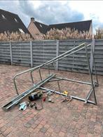 Hefkraan met motor voor lichte vrachtwagens, Ophalen