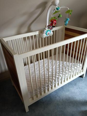 kinder bed beschikbaar voor biedingen