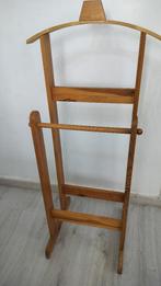 Houten valet, Ophalen, Zo goed als nieuw