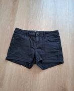 Short ONLY maat 36, Kleding | Dames, Broeken en Pantalons, Only, Kort, Zwart, Ophalen of Verzenden