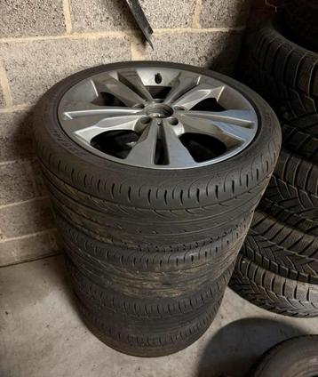 Mercedes Cla set Velgen Met Banden/ 225/40/18 In Goede Staat beschikbaar voor biedingen