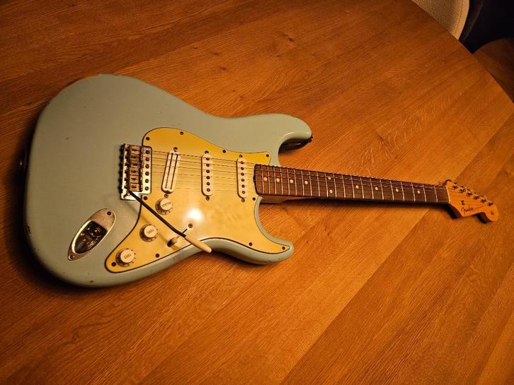 Fender custom shop 60's stratocaster relic, Muziek en Instrumenten, Snaarinstrumenten | Gitaren | Elektrisch, Zo goed als nieuw