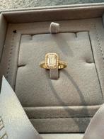 18 kt geel gouden ring met diamant maat 58, Handtassen en Accessoires, Ringen, Ophalen of Verzenden, Zo goed als nieuw, Geel, Goud