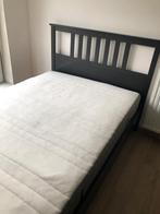 Hemnes bed Ikea + matras + lattenbodem, Enlèvement, 200 cm, Deux personnes, Noir