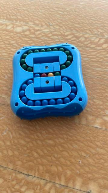 Puzzel beschikbaar voor biedingen