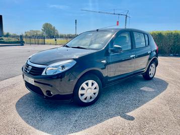 Dacia sandero 1.2 essence 60 000 km CLIMATISATION 1er propri, Autos, Dacia, Achat, Entreprise, Boîte manuelle, 5 portes