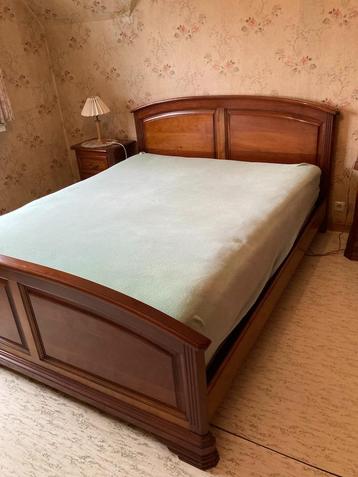 Slaapkamer kerselaren meubels beschikbaar voor biedingen