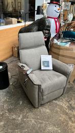Relax fauteuill met sta-op functie, Huis en Inrichting, Fauteuils, Ophalen, Nieuw