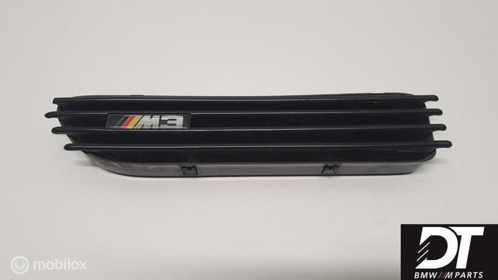 Grille links spatbord zwart BMW M3 E46 51132694607, Autos : Pièces & Accessoires, Carrosserie & Tôlerie, BMW, Utilisé, Enlèvement ou Envoi