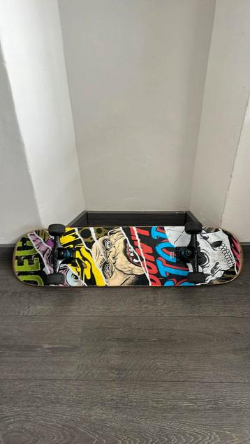 Skateboard beschikbaar voor biedingen