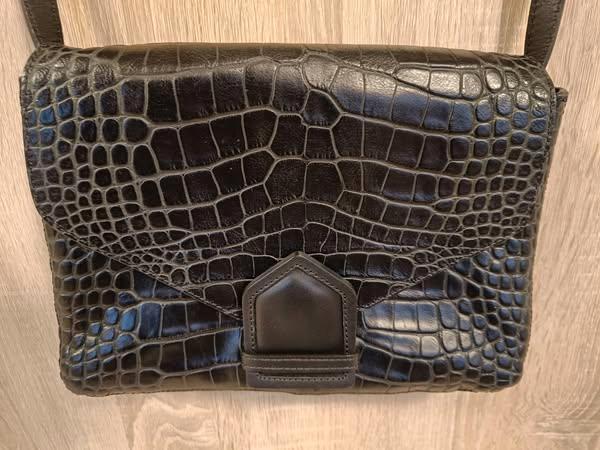 massimo dutti en italy, 2 lederen handtassen, Handtassen en Accessoires, Tassen | Damestassen, Zo goed als nieuw, Handtas, Zwart