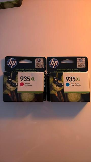 2x HP 935XL originele high-capacity cyaan/geel inktcartridge beschikbaar voor biedingen