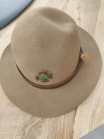 Oude scouts hoed in vilt met embleem., Antiek en Kunst, Ophalen of Verzenden