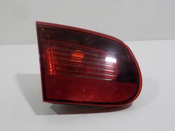 ACHTERLICHT LINKS ACHTERKLEP Eos (1F7 / F8) (1Q0945093) beschikbaar voor biedingen