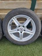 winterbanden pirelli 205/55/R 16 vraagprijs € 400 compleet, Auto-onderdelen, Banden en Velgen, Ophalen of Verzenden, Winterbanden