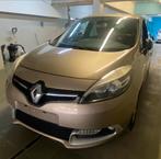 Renault Scenic 5pl/1.5dCi 110 cv/175.000 km/jaar 2014, Auto's, Euro 5, 4 cilinders, Particulier, Zilver of Grijs