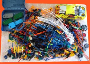K'nex groot lot onderdelen: 3,550 kg. Met oa 4 motoren beschikbaar voor biedingen