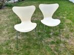 Fritz Hansen - 2 witte vlinderstoelen 1991, Huis en Inrichting, Stoelen, Ophalen, Gebruikt, Wit, Twee